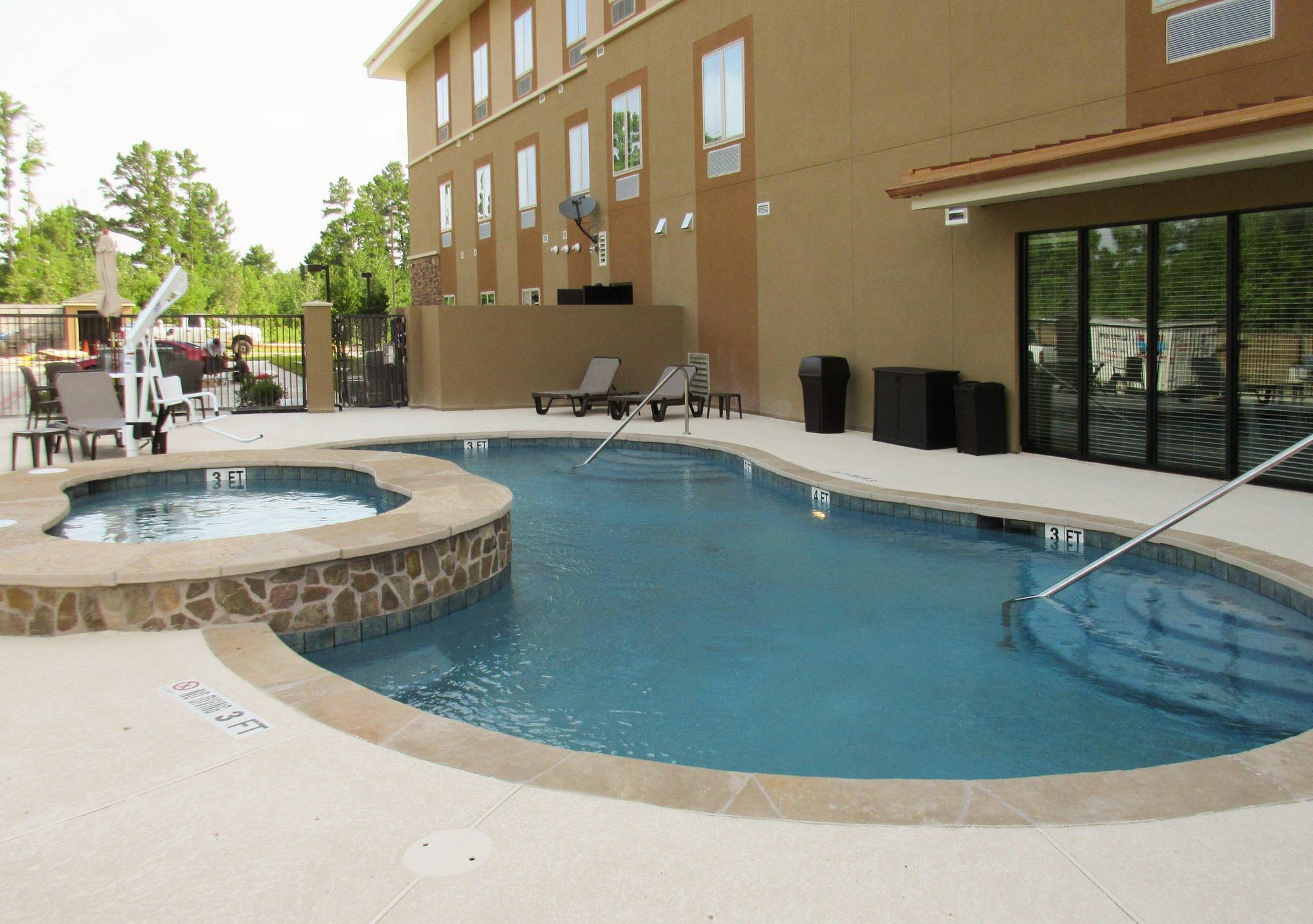 Mainstay Suites Lufkin Kültér fotó